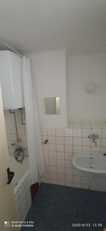 Room In Třeboň المظهر الخارجي الصورة
